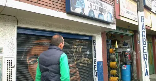 BARBERIA LA COLONIA BARBERIA LA COLONIA